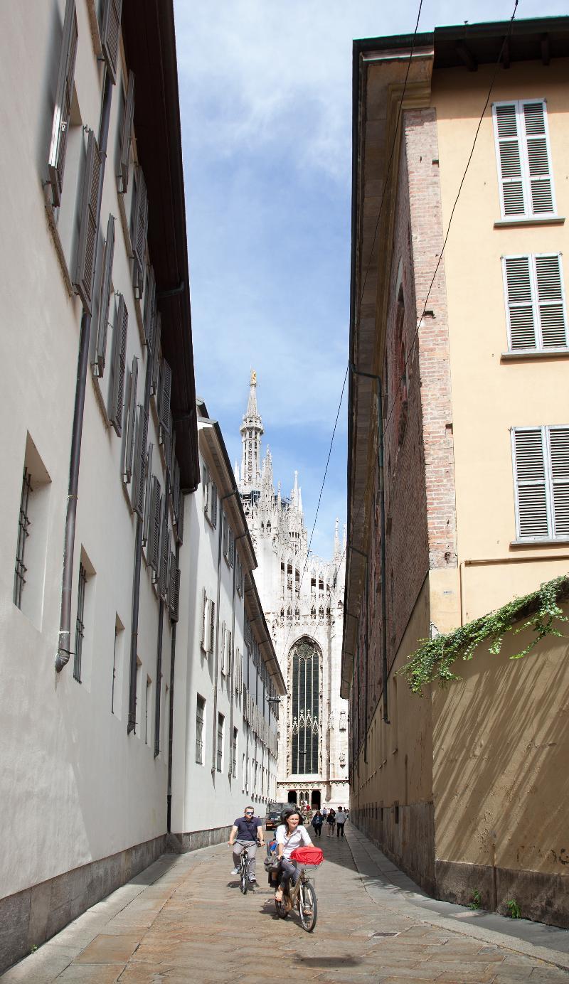 Apartment Santa Tecla Milan