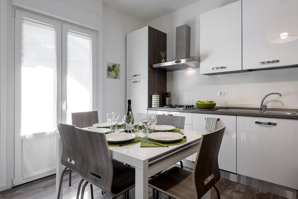 Stayeasy Filzi11 - 3 Bedrooms, 2 Baths - Station Apartment *