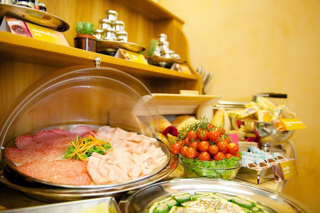 Mercure Centro 4*