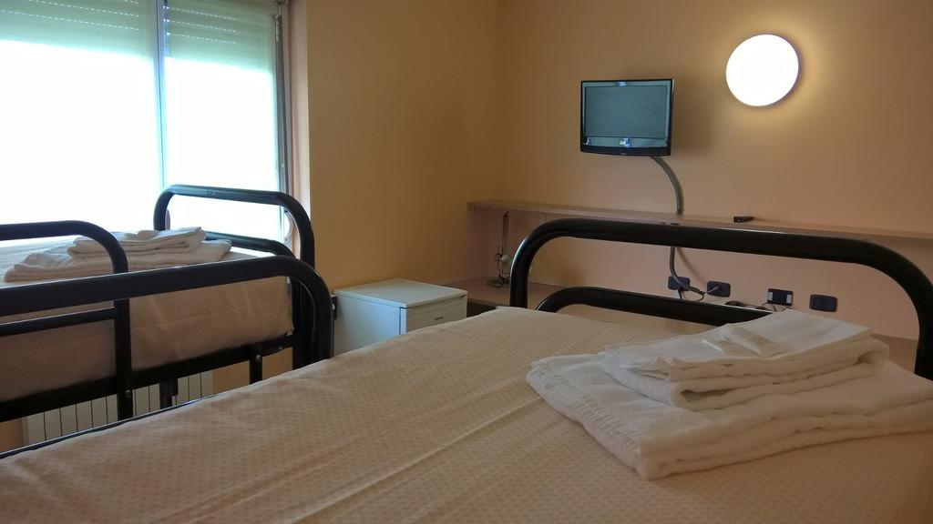 La Cordata - Zumbini 6 3* Milano