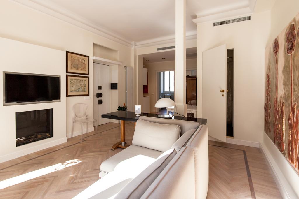 Apartment House Of Art Giovio *