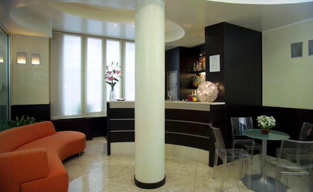 Hotell Del Corso 3*