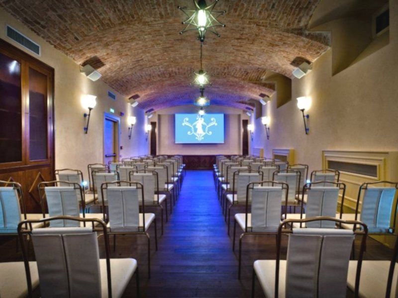 Chateau Monfort - Relais & Chateaux Hotell