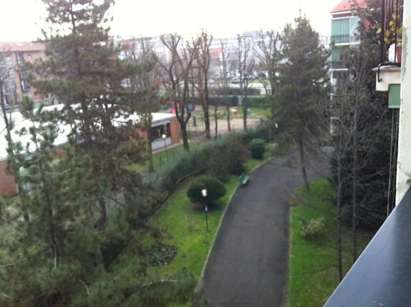 Two Beds In The Green Near The Fair * Milano