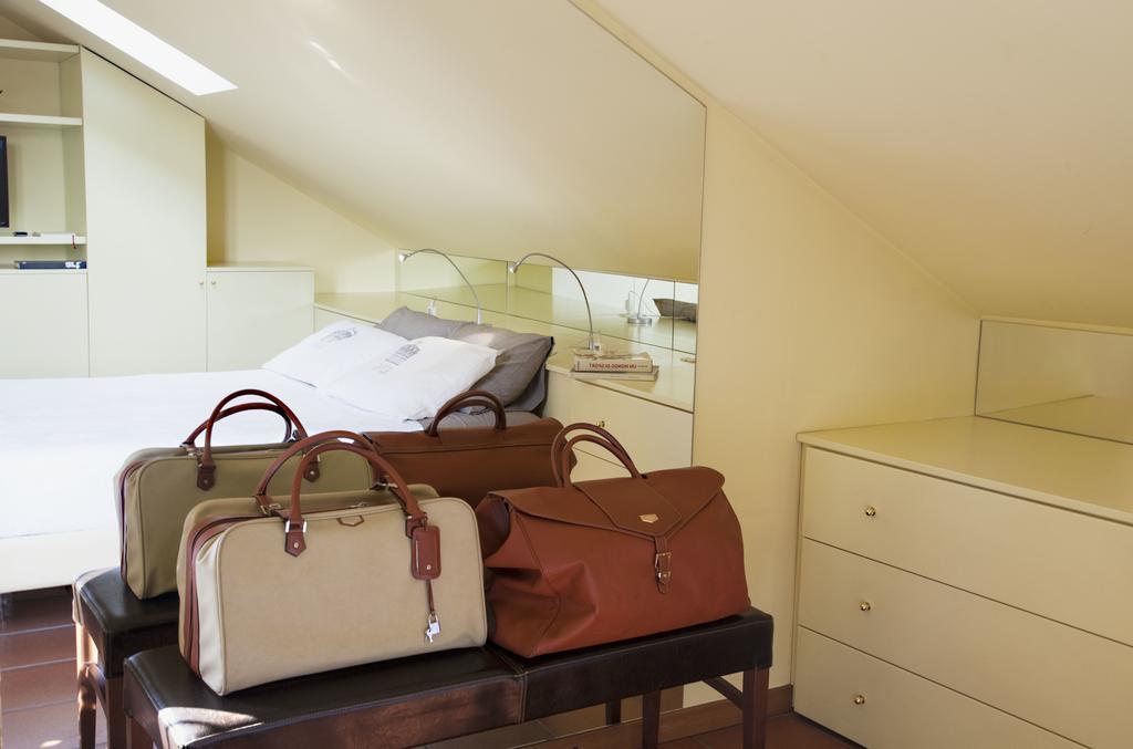 Mansard Very Close To Duomo Leilighet *