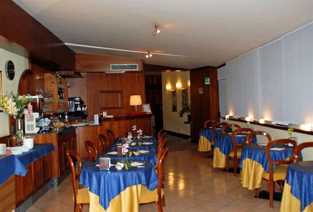 Hotell Certosa Milano