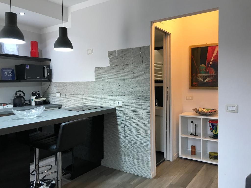 Apartment Kibilu - Via Confalonieri - Stazione Garibaldi - Zona Isola