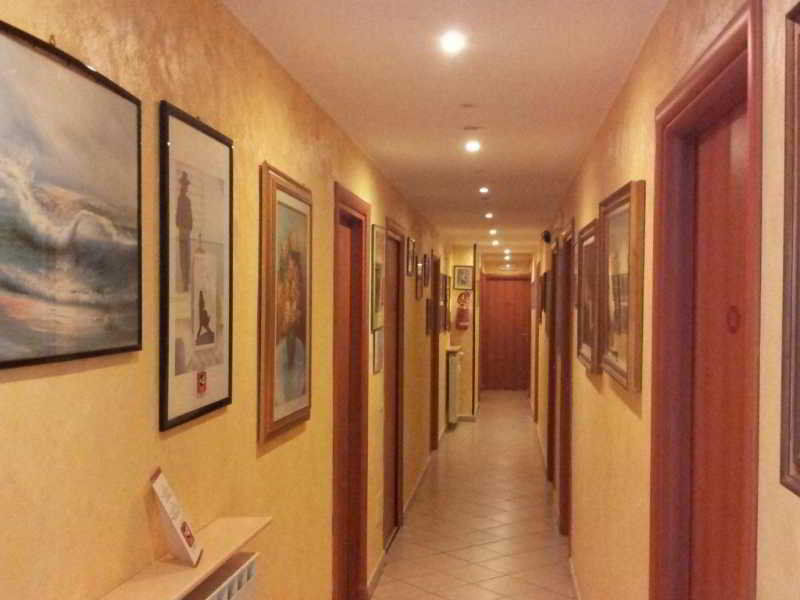 Arco Romana 3*
