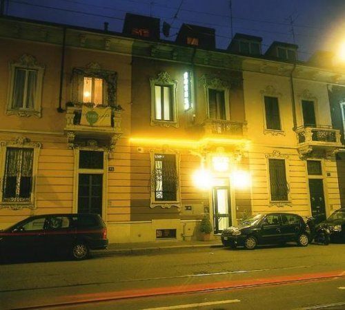 Astrid Hotel