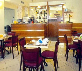 Astrid Hotel 2*