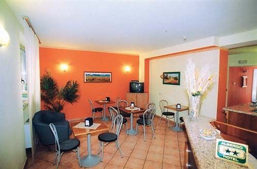 Iride Stazione Lambrate Citta Studi 2* Mailand