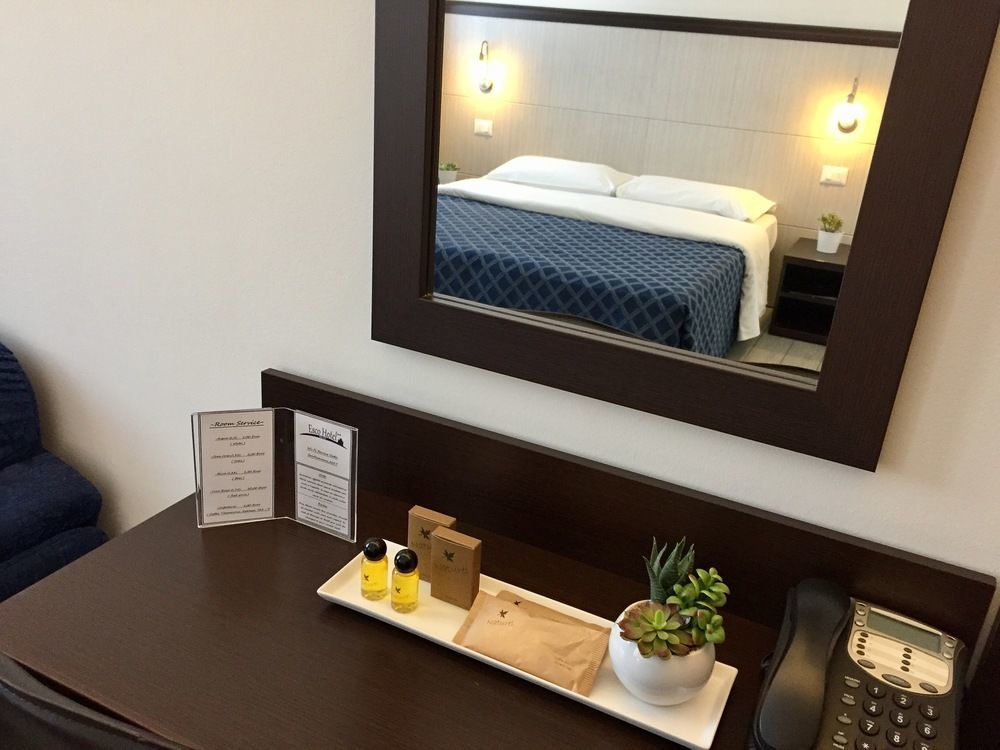 Av Hotell 2*