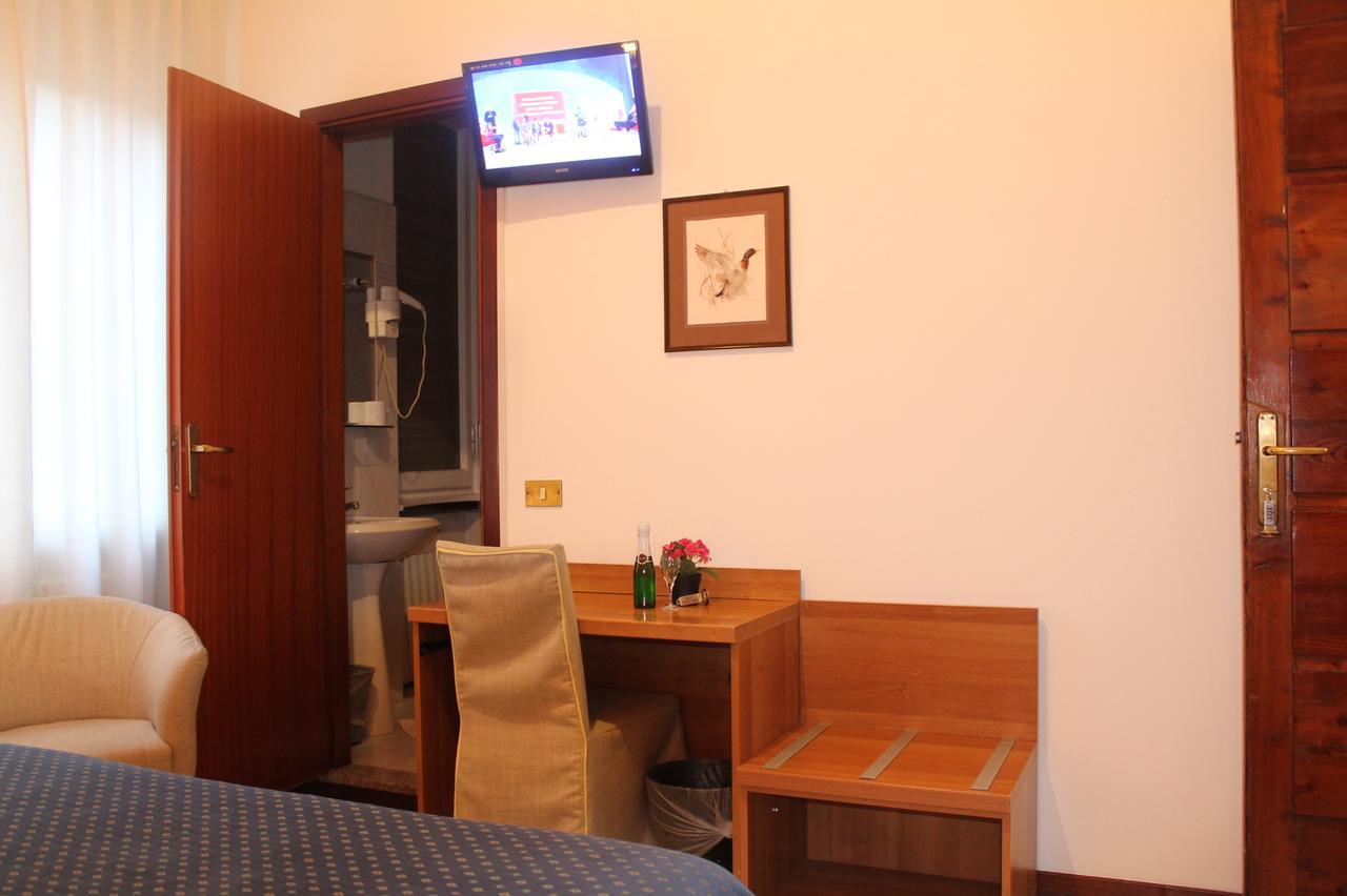 Hotell Catalani E Madrid Milano