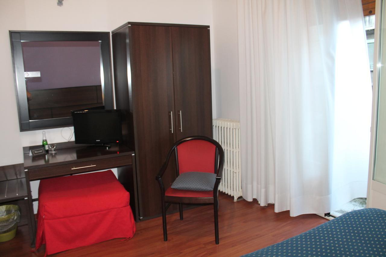 Catalani E Madrid Hotell Milano