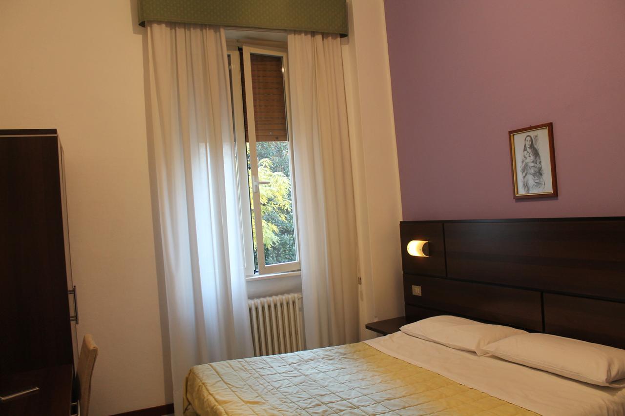 Hotell Catalani E Madrid 2*