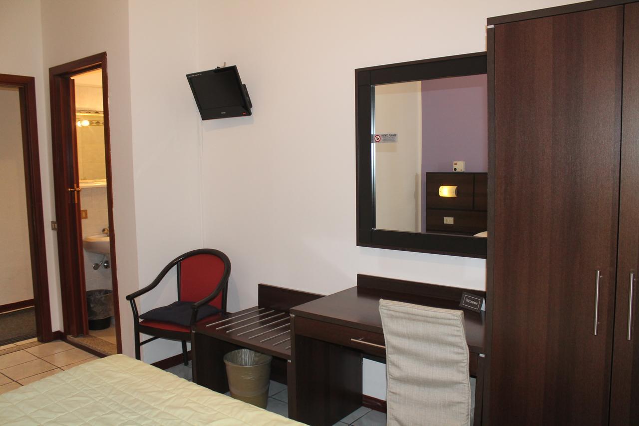 Catalani E Madrid Hotell