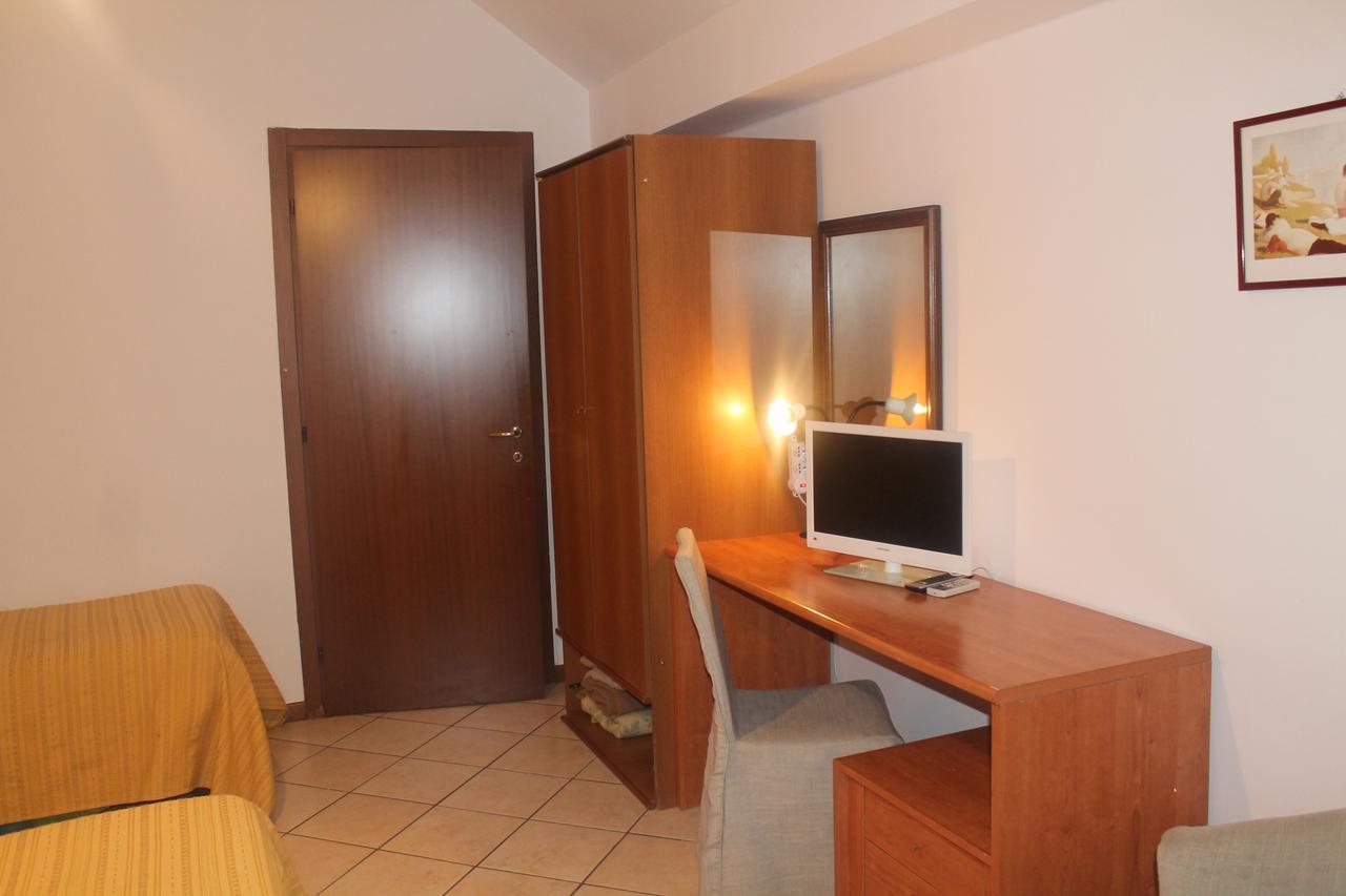 Hotell Catalani E Madrid