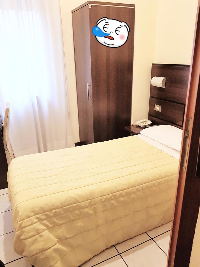 Catalani E Madrid Hotell 2*