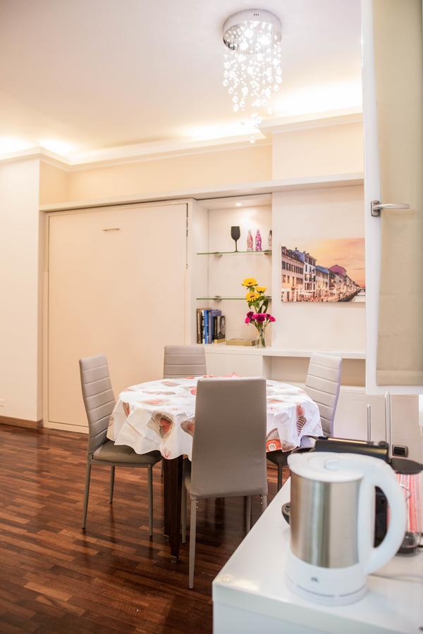 Apartment Amendola Fiera Flat Milan