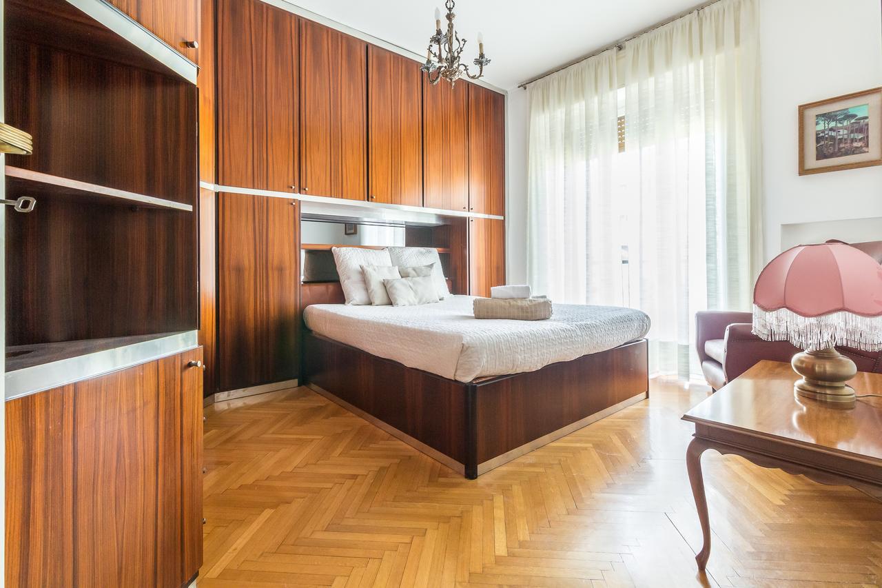 Alessia's Flat- Sondrio M3 Appartement Milaan