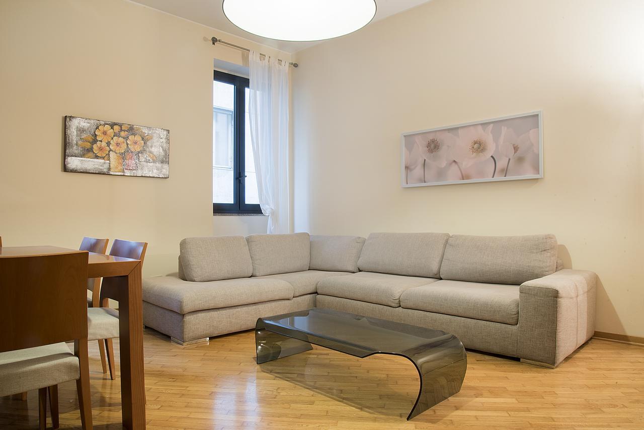 Apartment Easyhomes - San Babila Corridoni Mailand