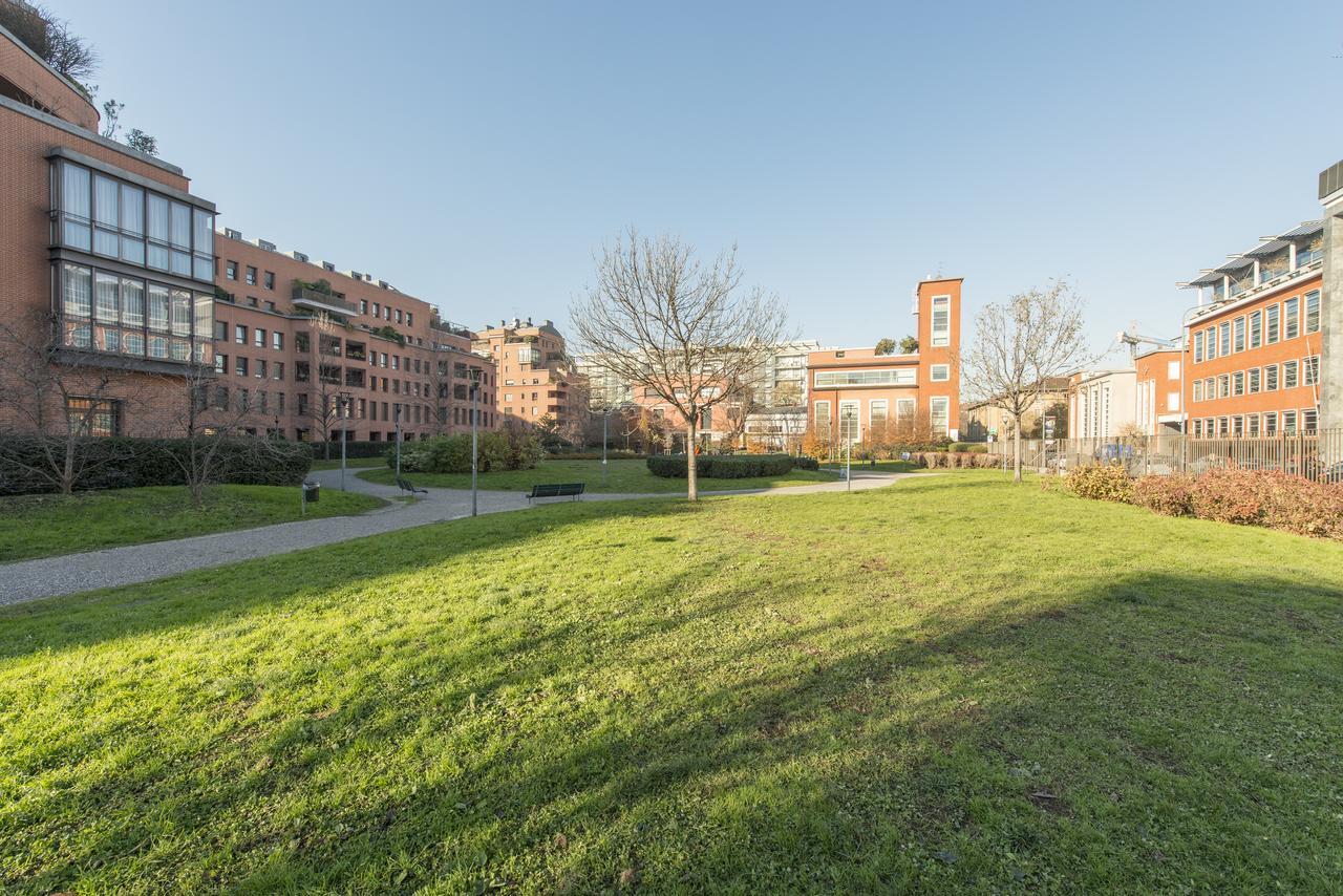 Mila Via Savona * Milano