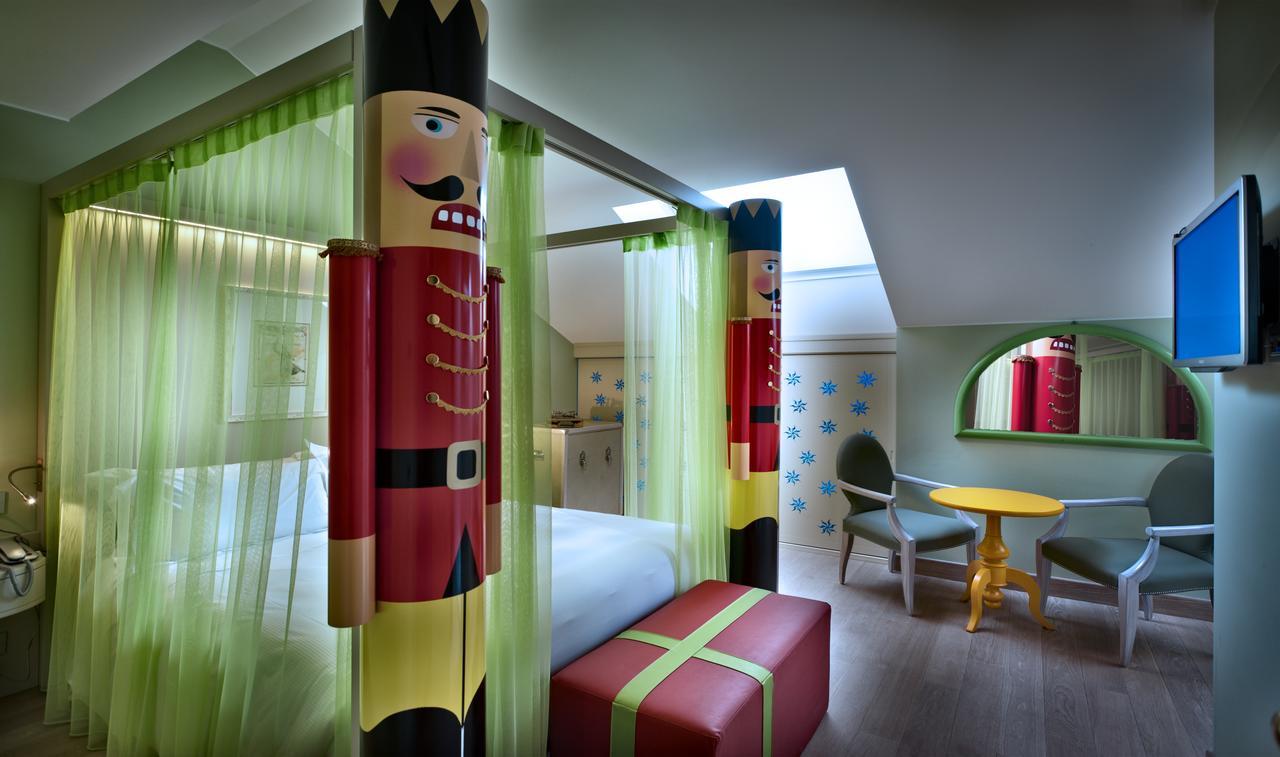 Chateau Monfort - Relais & Chateaux Hotell 5*