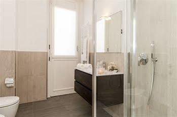 Hotel Royal Suites