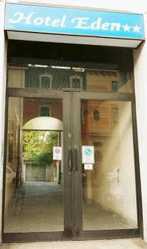 Eden Hotel 2*