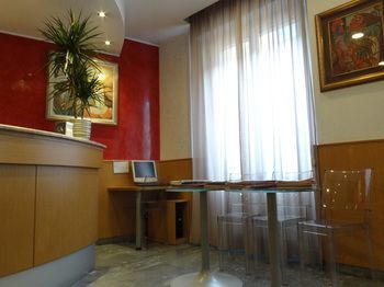 Hotell Parma 2*