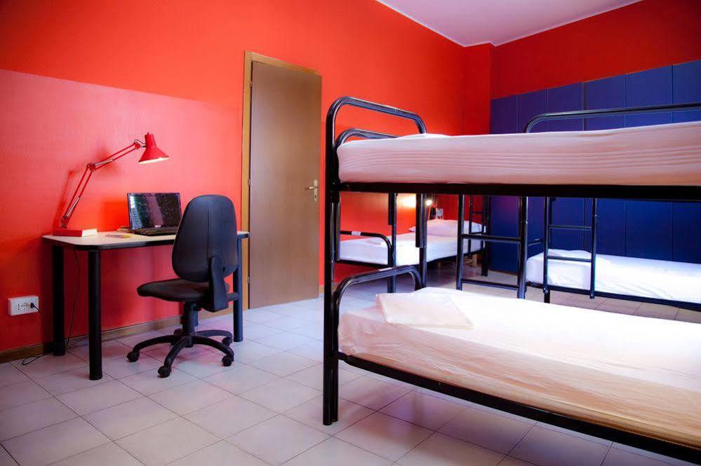 Hostel New Generation Navigli *