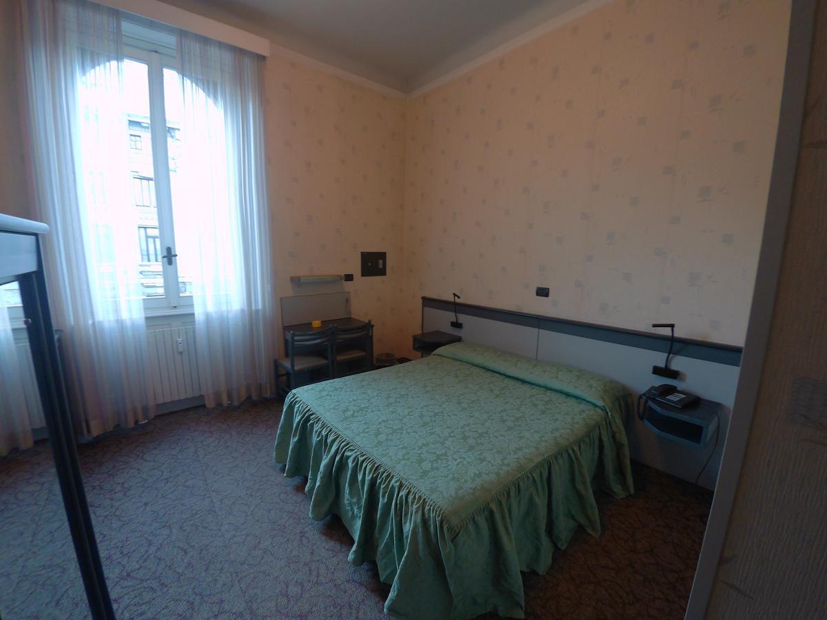 Hotel Ada 2*