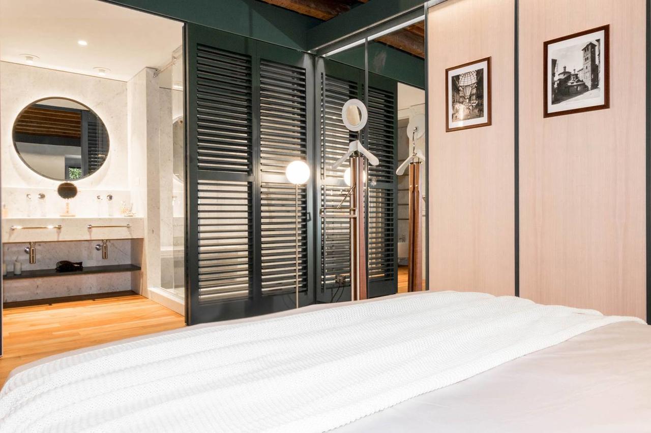 Joivy Luxurious For 4 Near Duomo And Galleria Vittorio Milaan