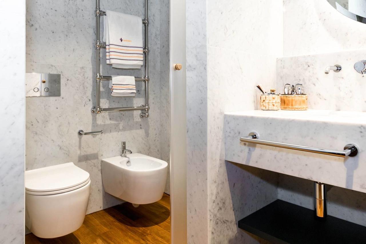 Joivy Luxurious For 4 Near Duomo And Galleria Vittorio * Milaan