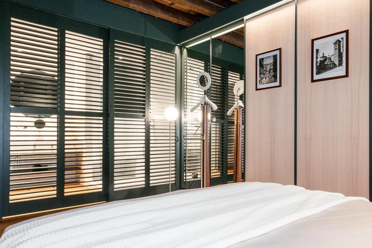Appartement Joivy Luxurious For 4 Near Duomo And Galleria Vittorio *
