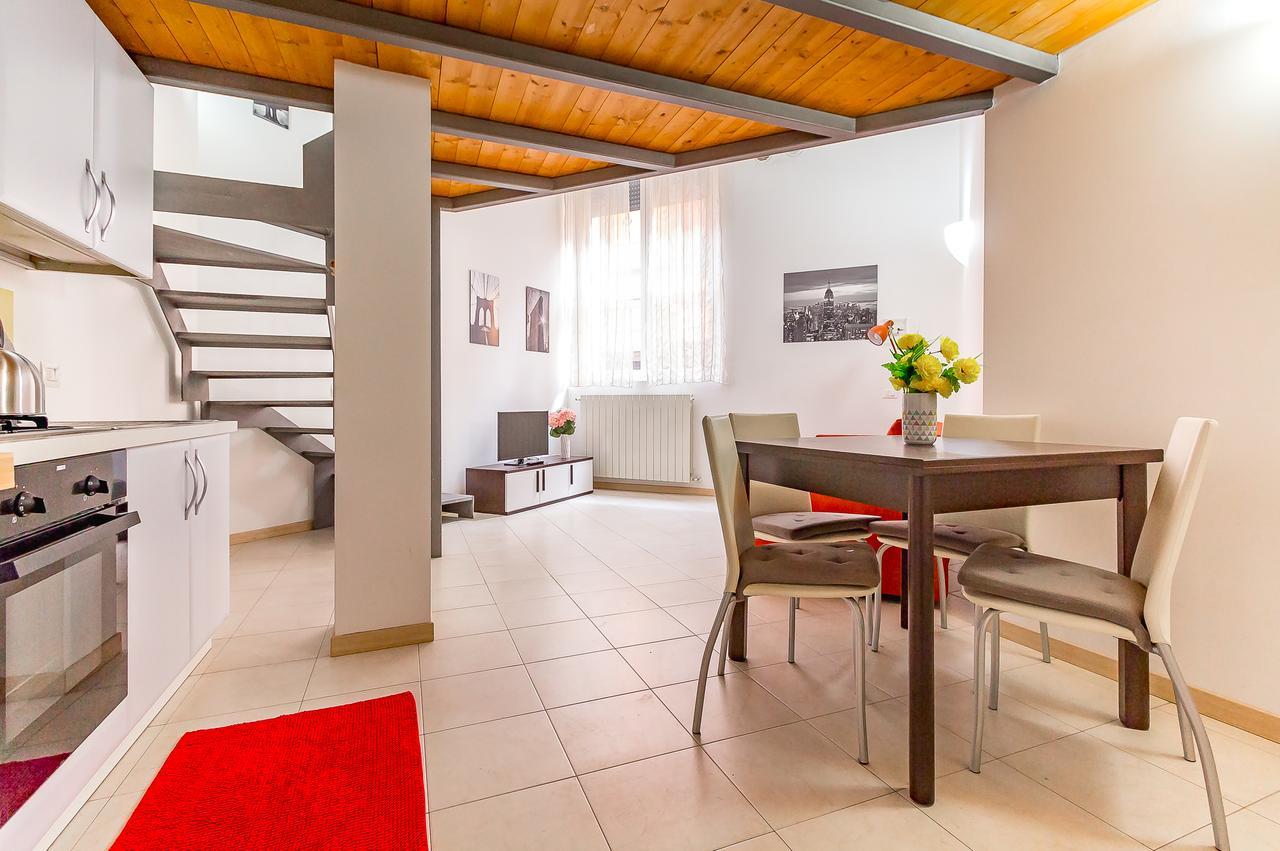 Alessia's Flat- Portello 3 Appartement Milaan