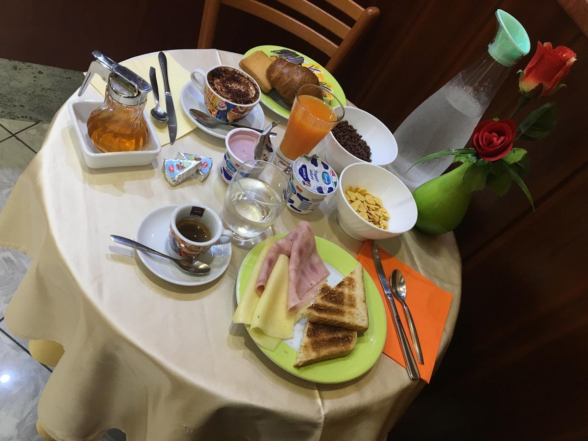 Dore Hotel 3*