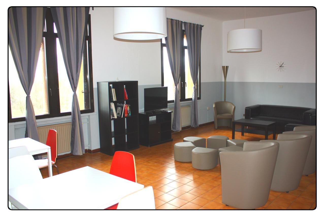 Casa Per Ferie Achille Ricci Guest house *
