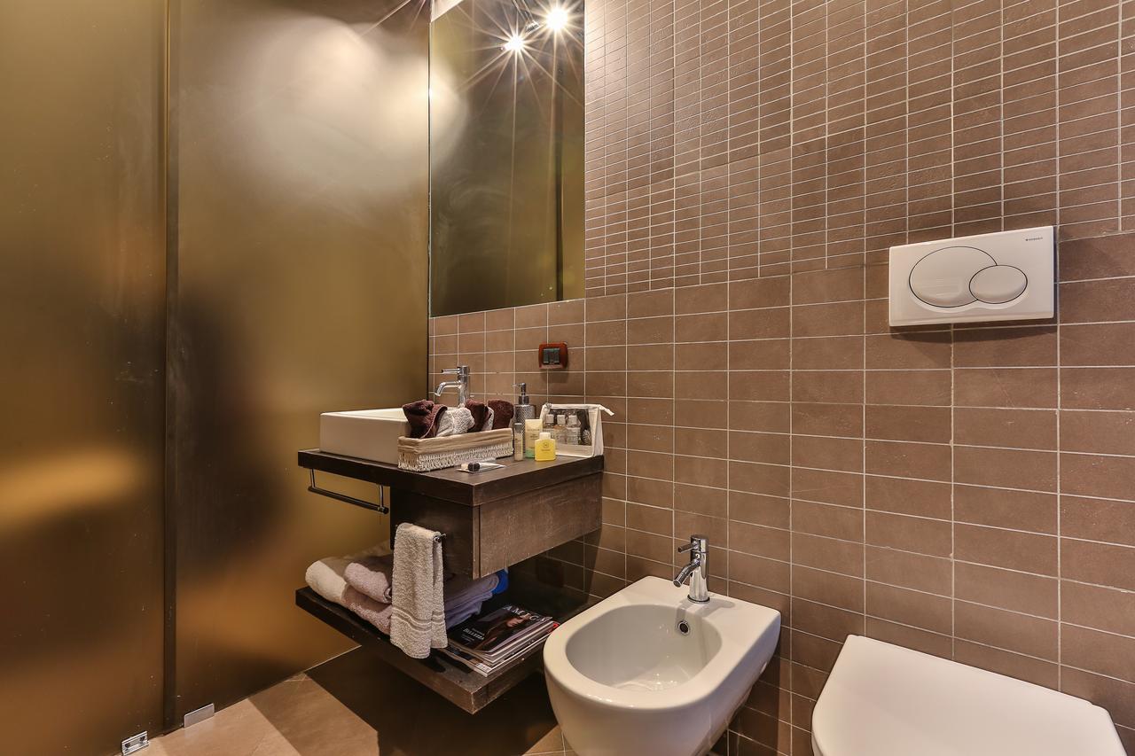 Apartment San Babila Mailand