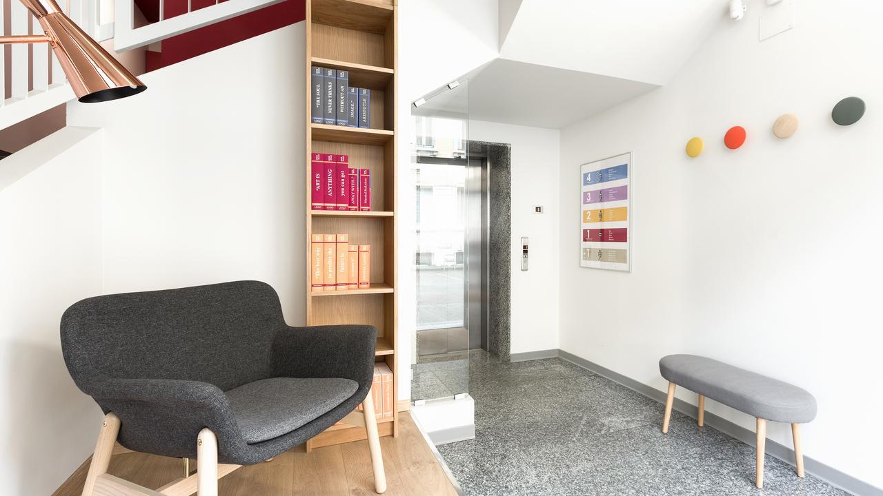 Italianway-bergonzoli Place * Milano