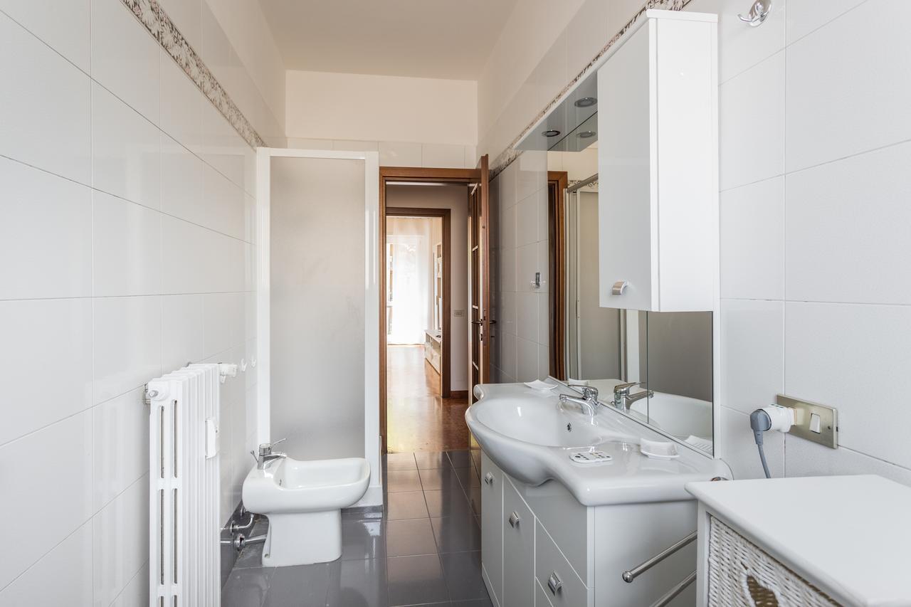 Cenisio Subway Flat Apartment *