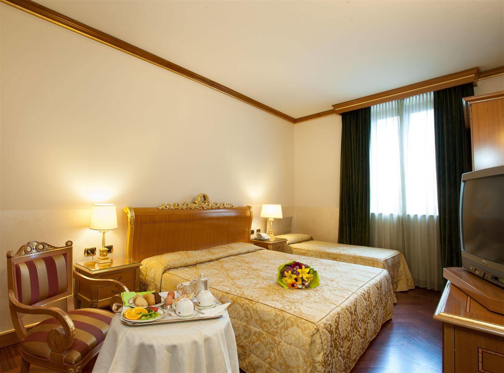 Marconi 4* Milaan