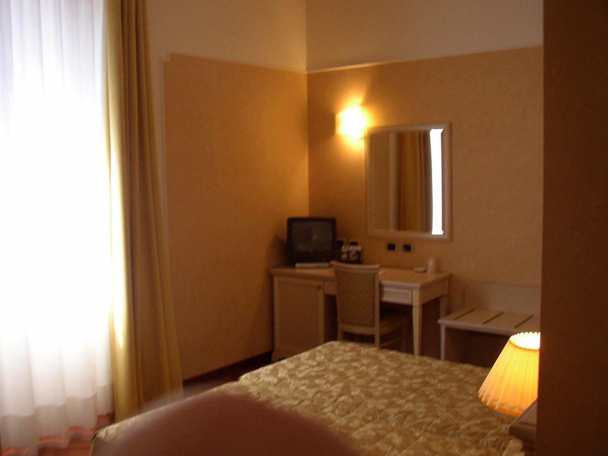 Hotel Terminal Milan