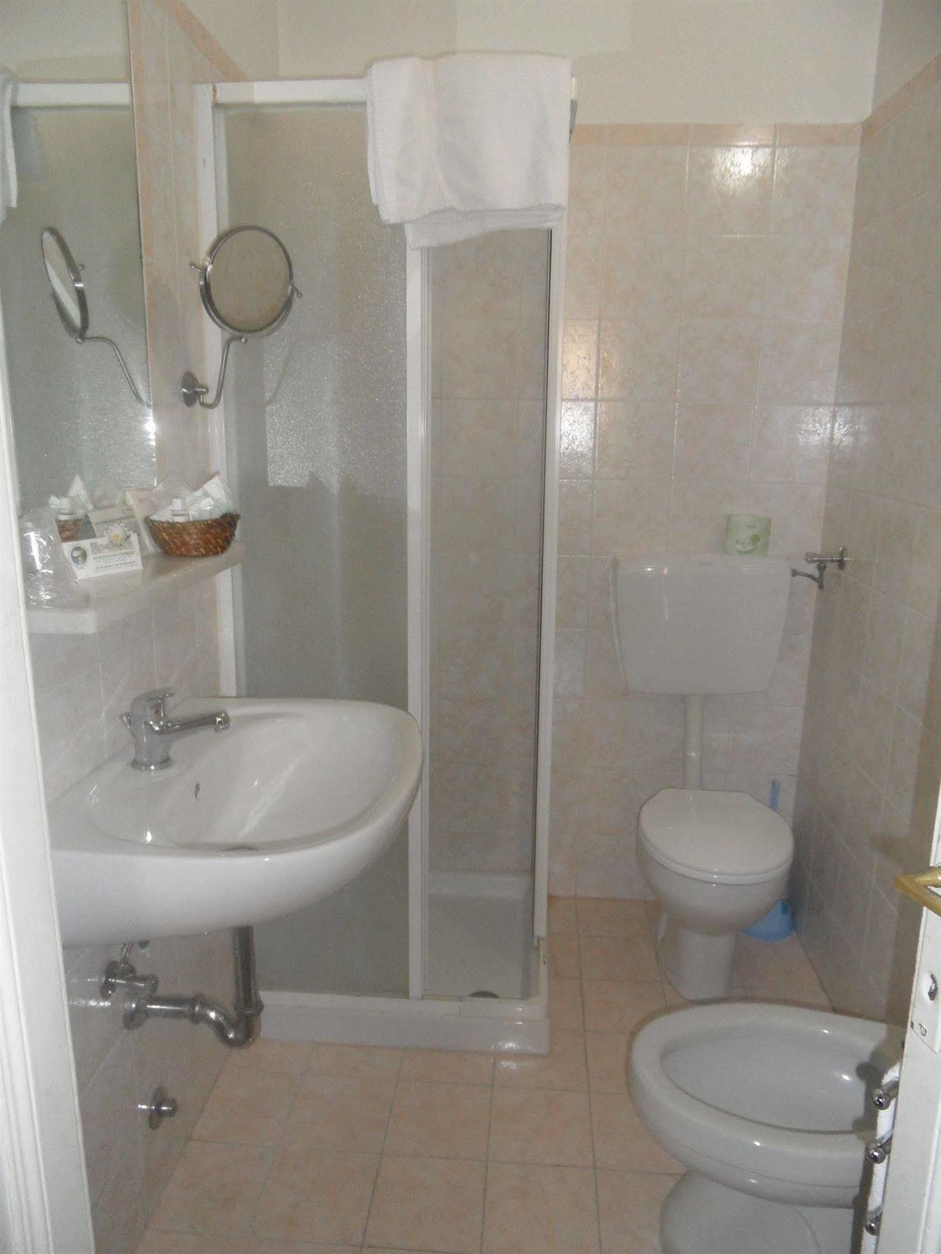 Hotell Eco-art De Albertis 2*