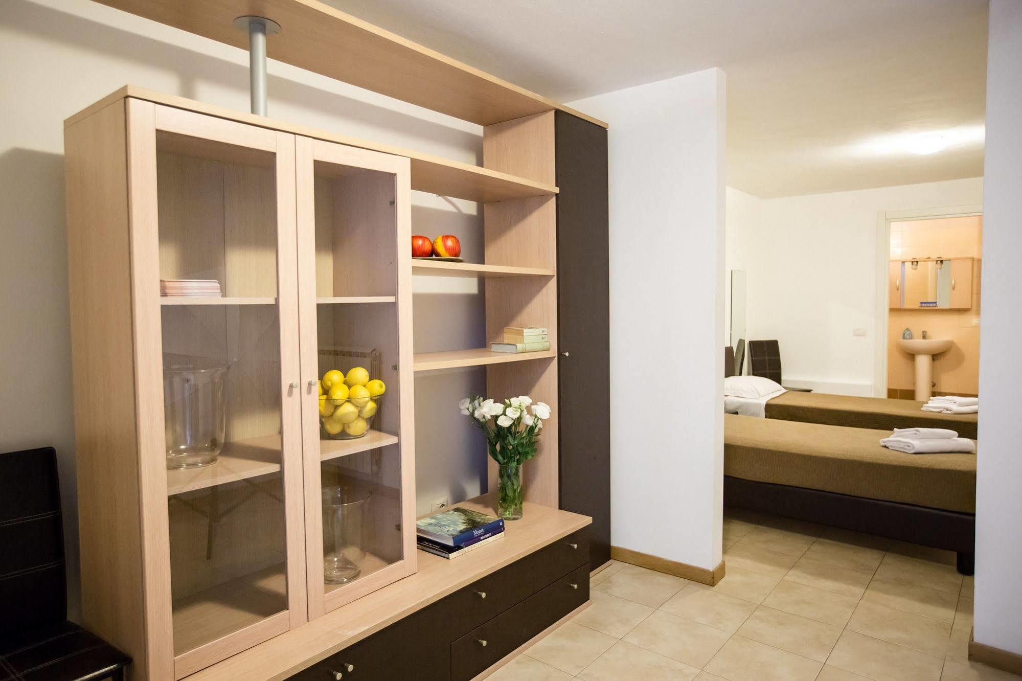 Leilighet Nino Milano