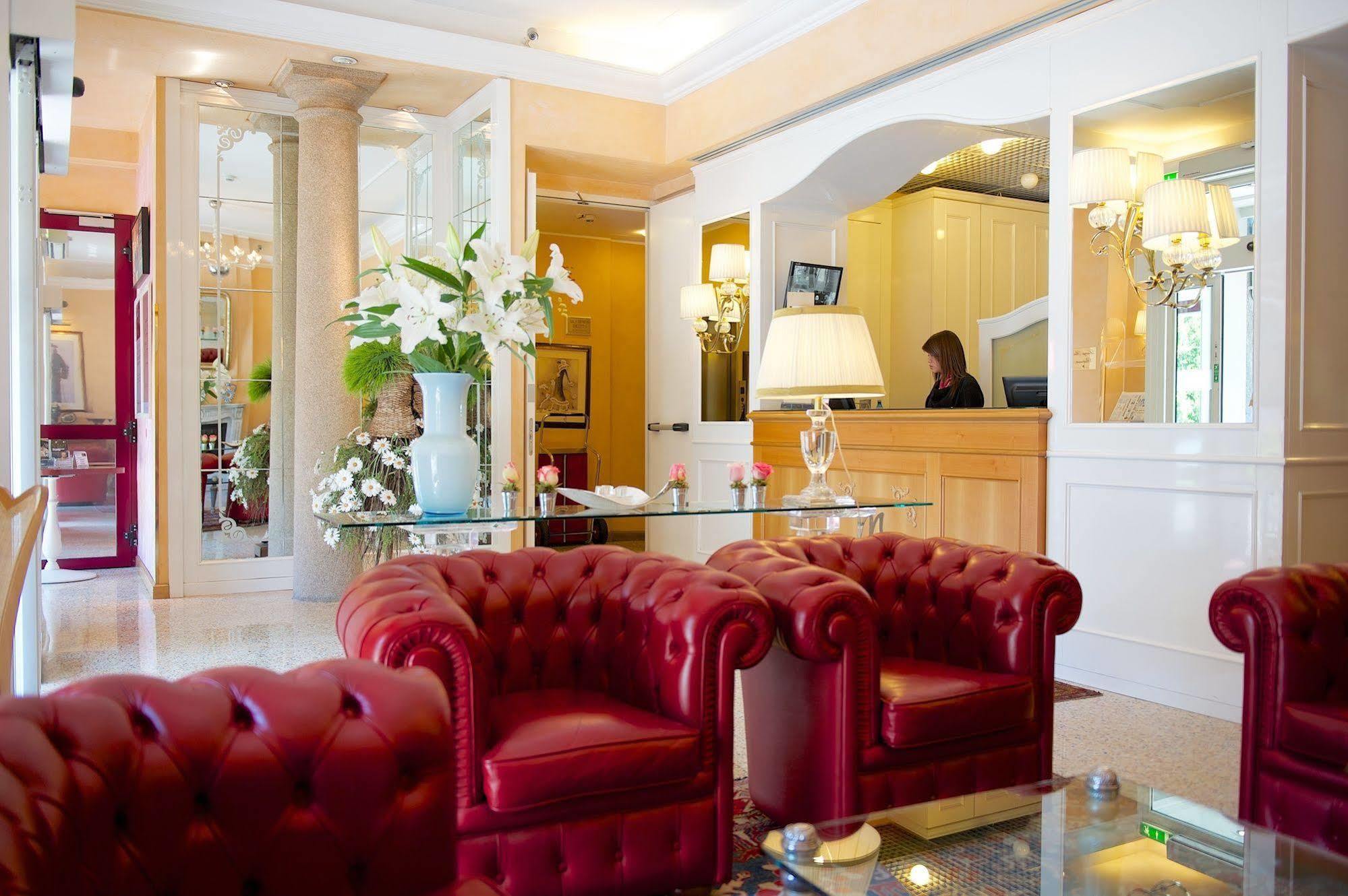 Mercure Centro Hotel 4*