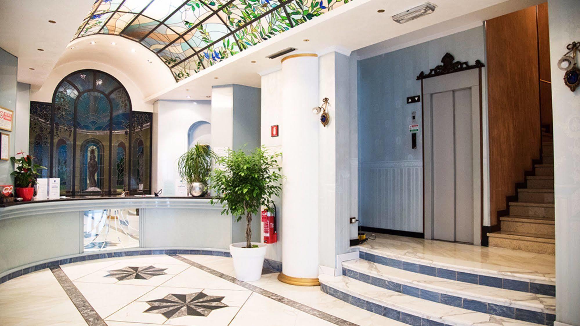 Jr Bocconi 4* Milano