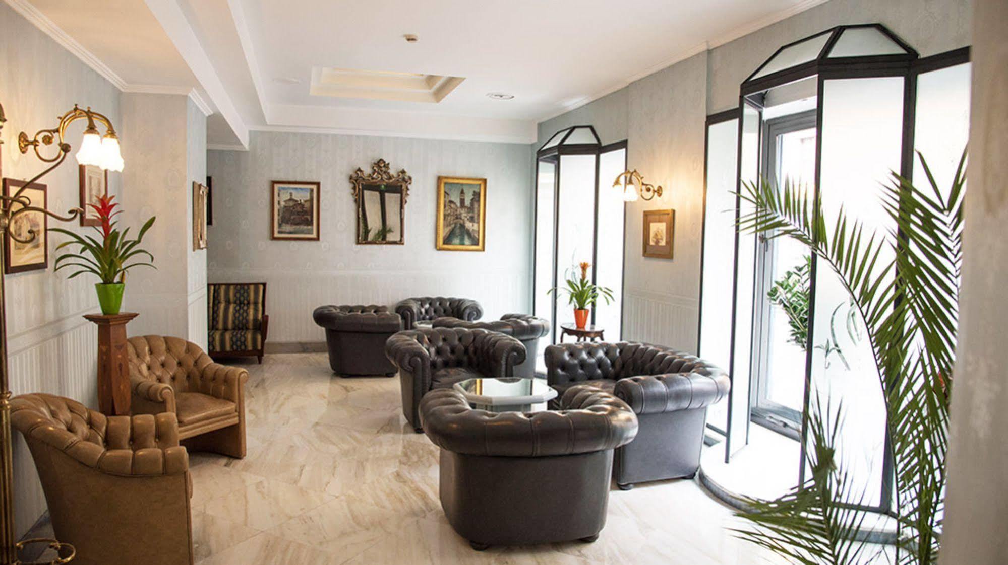 Jr Bocconi Hotel Milano