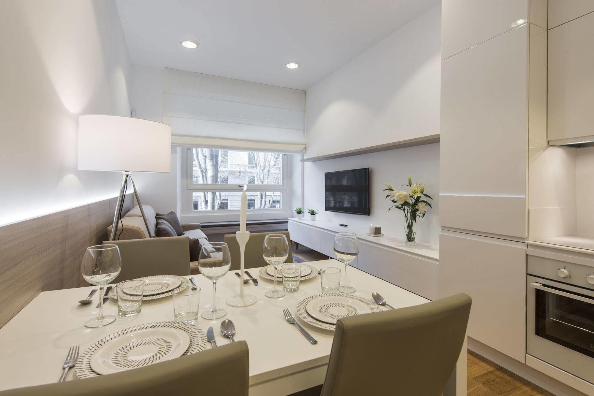 Royal Suites *