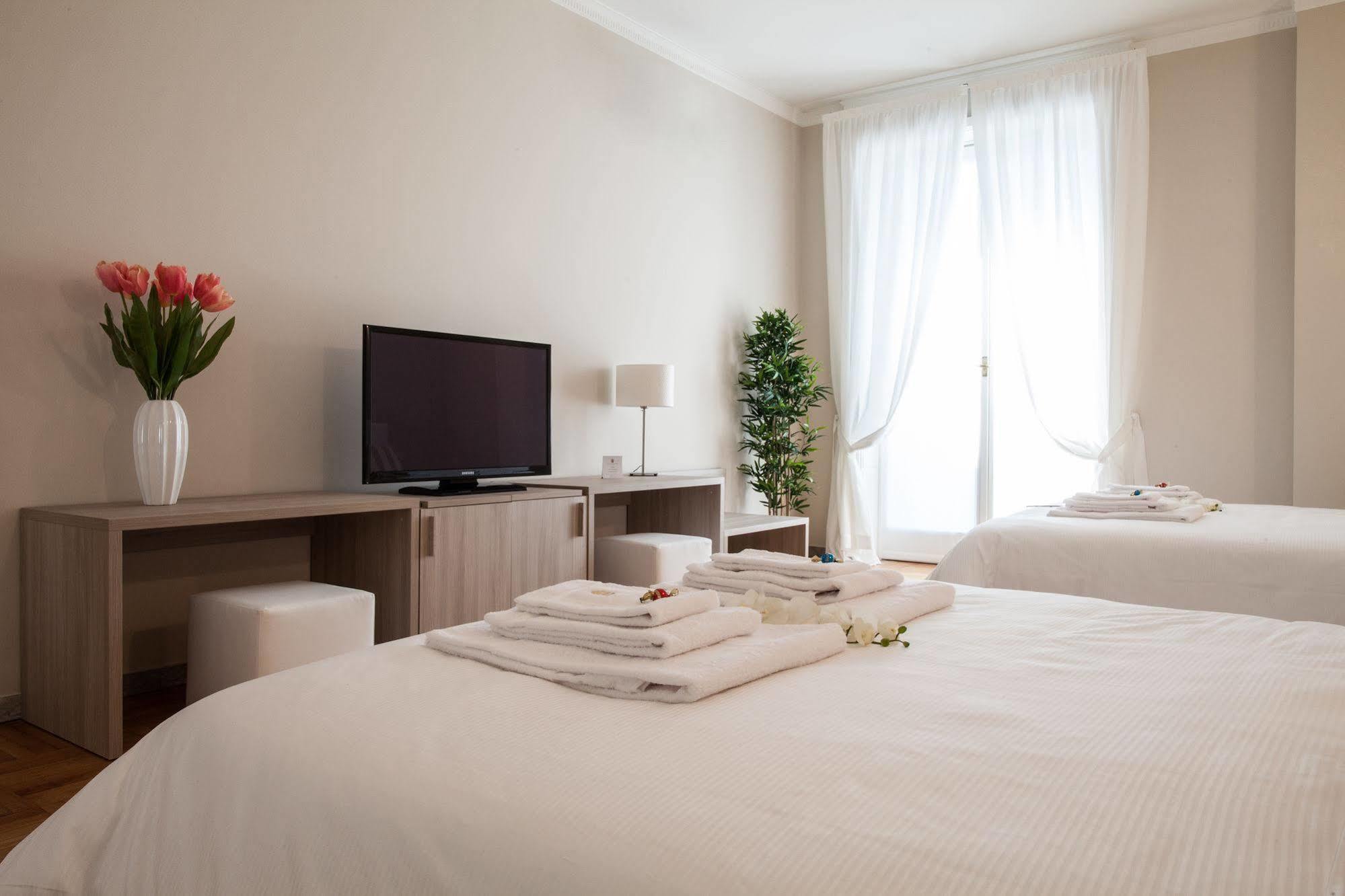 Royal Suites Hotel *
